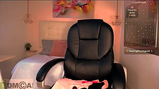 Snapshot of Cristal__adams chatting on 01/05/25, 03:55 Cristal adams online show from 01/05/25, 03:55
