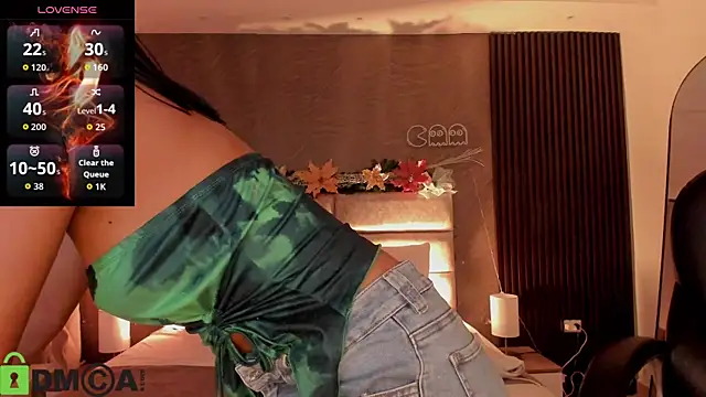 Cristal  adams online show from 11/30/25, 12:09