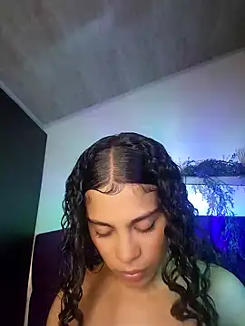 Snapshot of NINA_18_YEARS chatting on 12/02/24, 11:07 NINA 18 YEARS online show from 12/02/24, 11:07