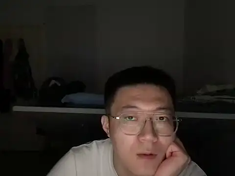 wang930115 online show from 12/04/24, 06:11