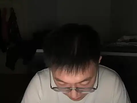 wang930115 online show from 12/04/24, 09:18