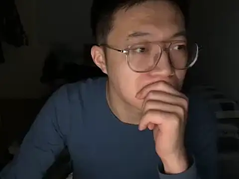 wang930115 online show from 12/12/24, 08:14