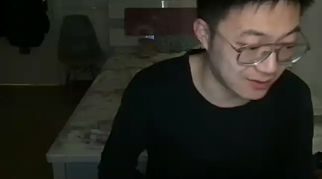 wang930115 online show from 01/25/25, 02:47