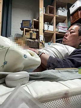 Snapshot of matilda08papars3 chatting on 12/04/25, 08:28 matilda08papars3 online show from 12/04/25, 08:28