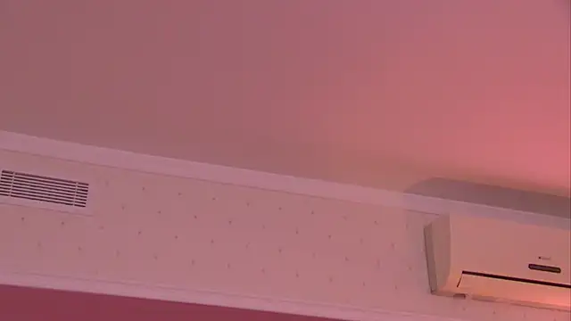 Snapshot of AngeliqueSkye chatting on 02/20/25, 12:47 AngeliqueSkye online show from 02/20/25, 12:47