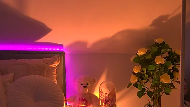 AngeliqueSkye online show from 10/29/25, 04:15