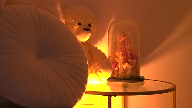 AngeliqueSkye online show from 11/15/25, 04:10