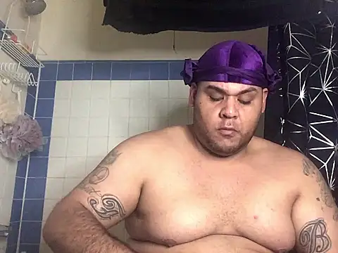 Snapshot of fatboyjayohh126 chatting on 12/02/24, 12:18 fatboyjayohh126 online show from 12/02/24, 12:18