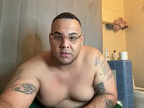 Snapshot of fatboyjayohh126 chatting on 01/22/25, 08:18 fatboyjayohh126 online show from 01/22/25, 08:18