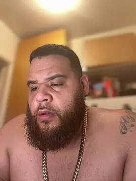 Snapshot of fatboyjayohh126 chatting on 10/05/25, 09:24 fatboyjayohh126 online show from 10/05/25, 09:24