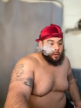 Snapshot of fatboyjayohh126 chatting on 11/05/25, 08:42 fatboyjayohh126 online show from 11/05/25, 08:42