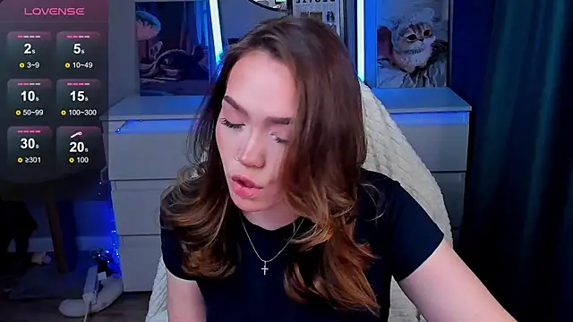 Evia r0se online show from 04/21/26, 09:37