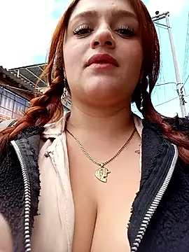 Snapshot of hanna-a chatting on 12/03/25, 02:37 hanna-a online show from 12/03/25, 02:37