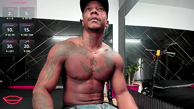 ronnie 7777 online show from 03/18/25, 07:20