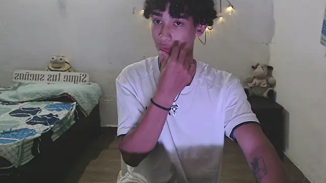 Snapshot of jake_willianss chatting on 12/04/24, 04:32 jake willianss online show from 12/04/24, 04:32