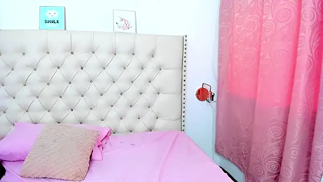 Snapshot of Kim_Eli chatting on 01/31/25, 07:51 Kim Eli online show from 01/31/25, 07:51