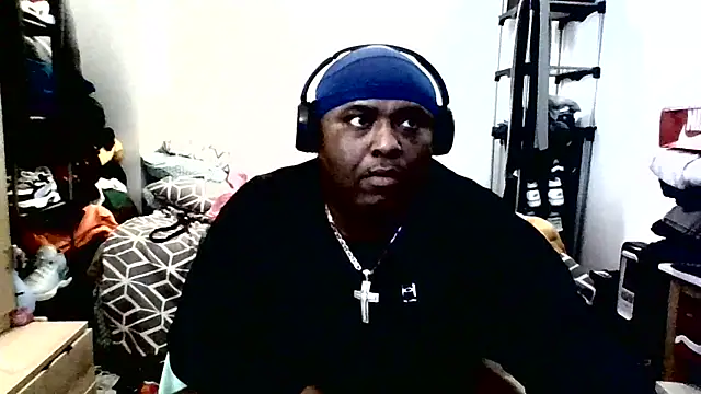 Snapshot of theythick chatting on 05/03/26, 07:20 theythick online show from 05/03/26, 07:20