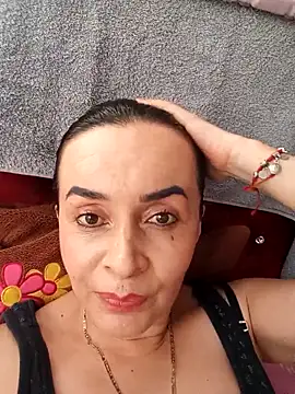 Snapshot of Samantha_Sullivan_ chatting on 11/04/25, 09:03 Samantha Sullivan online show from 11/04/25, 09:03