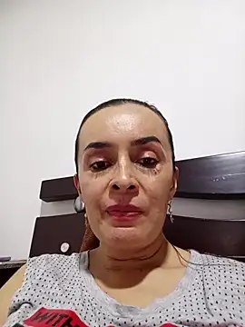 Snapshot of Samantha_Sullivan_ chatting on 02/07/26, 03:32 Samantha Sullivan online show from 02/07/26, 03:32