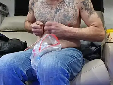 overaveragefreak4you online show from 02/10/25, 01:01