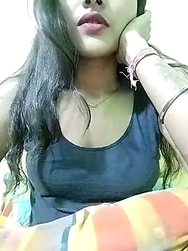 MISSQUEEN48 online show from 01/07/25, 03:02