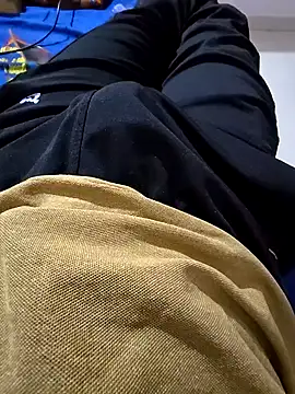 Snapshot of SageElement2 chatting on 02/25/25, 10:39 SageElement2 online show from 02/25/25, 10:39