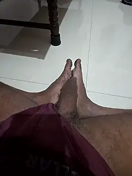 Snapshot of SageElement2 chatting on 11/23/25, 07:24 SageElement2 online show from 11/23/25, 07:24