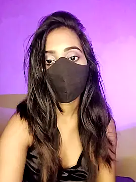 Snapshot of Sexy_eye-19 chatting on 12/05/24, 08:33 Sexy eye-19 online show from 12/05/24, 08:33