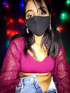 Snapshot of Sexy_eye-19 chatting on 02/07/25, 09:58 Sexy eye-19 online show from 02/07/25, 09:58