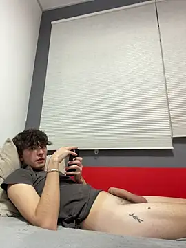 Adriiann  21 online show from 12/26/24, 11:57