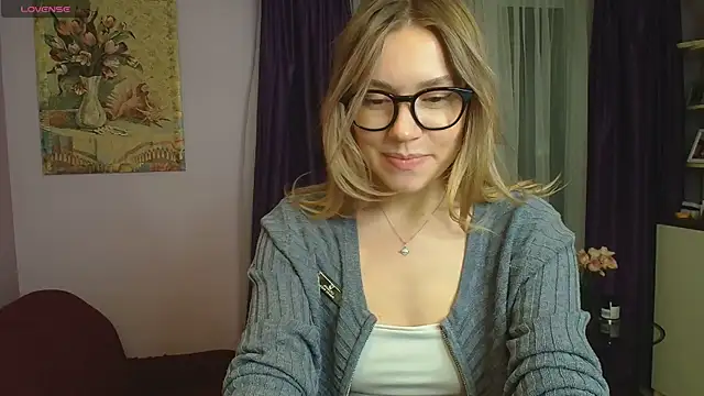 Snapshot of TaylorBre chatting on 12/11/24, 05:53 TaylorBre online show from 12/11/24, 05:53