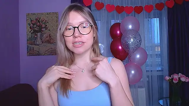 Snapshot of TaylorBre chatting on 03/12/25, 03:07 TaylorBre online show from 03/12/25, 03:07