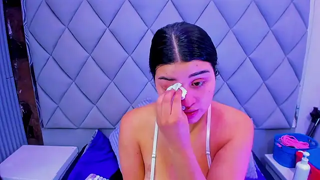 venusowen  online show from 11/07/25, 01:55