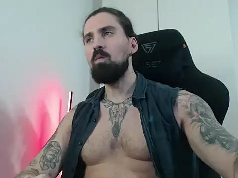 MateoHunk online show from 12/04/25, 02:04