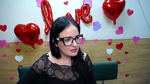 TayaBoret online show from 02/03/25, 12:47