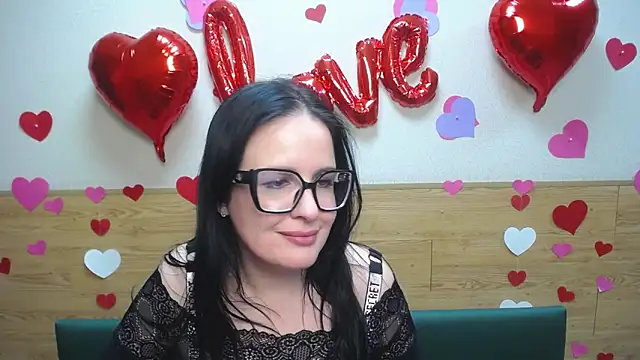 TayaBoret online show from 02/05/25, 09:40