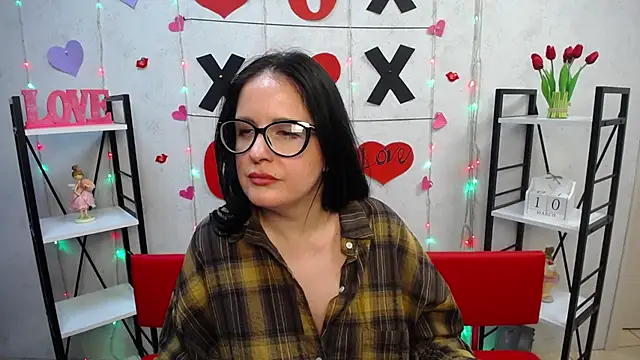 TayaBoret online show from 03/10/25, 09:29