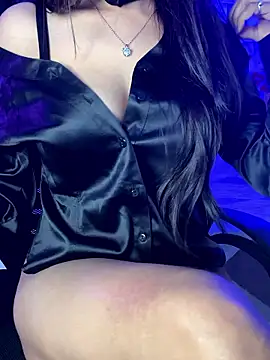 Hot royalbhabhi online show from 01/12/26, 12:43