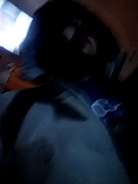 Snapshot of alexchir4 chatting on 12/22/25, 08:33 alexchir4 online show from 12/22/25, 08:33