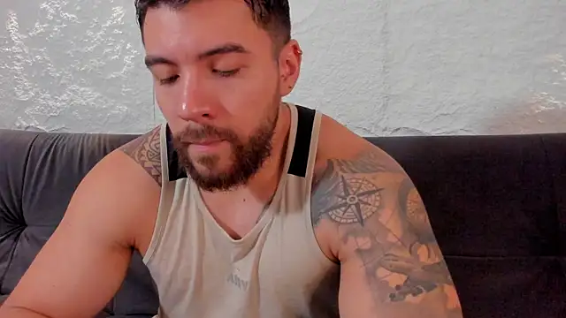  dreammr1  online show from 10/18/25, 07:47