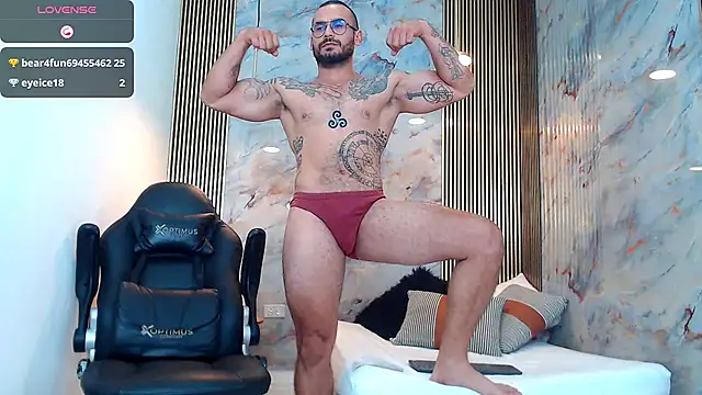 Snapshot of hanz_col chatting on 12/30/24, 01:58 hanz col online show from 12/30/24, 01:58