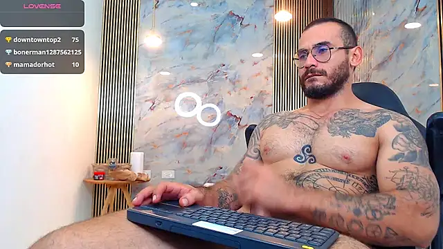 Snapshot of hanz_col chatting on 01/07/25, 12:09 hanz col online show from 01/07/25, 12:09