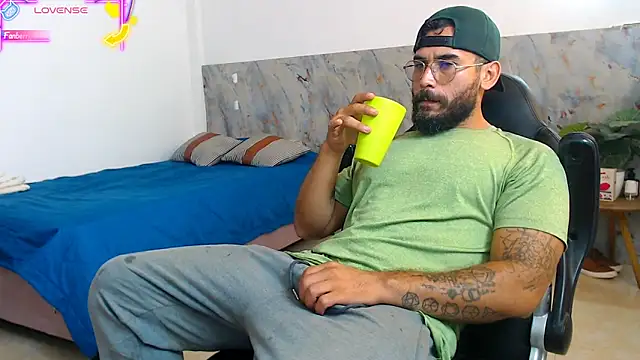 hanz col online show from 11/07/25, 02:22