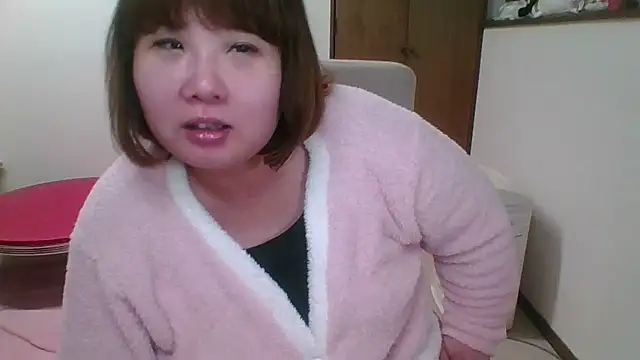SAKU-RA-chan online show from 02/25/26, 01:32
