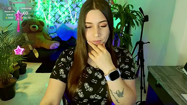 alana rose18 online show from 02/28/25, 03:04