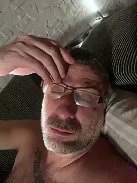 Snapshot of Lukbru360 chatting on 12/09/24, 09:49 Lukbru360 online show from 12/09/24, 09:49