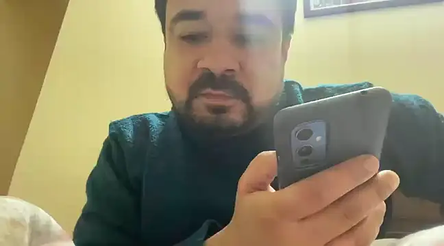 Snapshot of coolboy6566 chatting on 01/18/25, 07:37 coolboy6566 online show from 01/18/25, 07:37