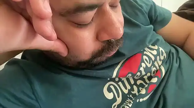 Snapshot of coolboy6566 chatting on 03/15/25, 08:26 coolboy6566 online show from 03/15/25, 08:26