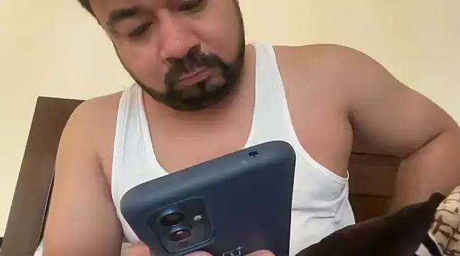 Snapshot of coolboy6566 chatting on 03/18/25, 03:20 coolboy6566 online show from 03/18/25, 03:20