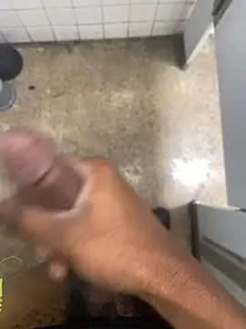 Snapshot of zeekBbc chatting on 01/11/25, 08:54 zeekBbc online show from 01/11/25, 08:54